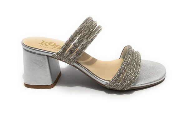 KESS Sandalo Pelle Metal Grain Silber leicht gepolstertes Fußbett